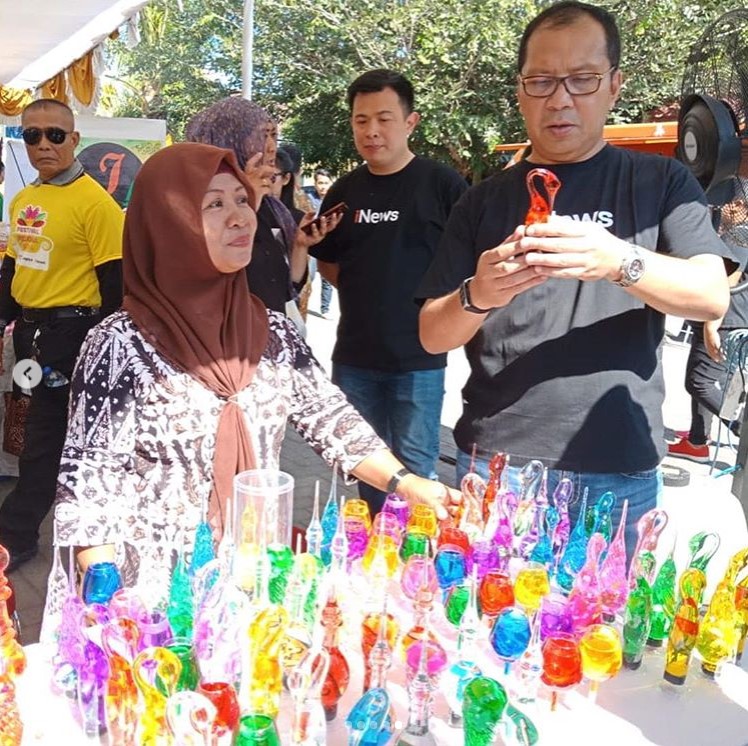  Dibantu Pertamina Tembus Pasar Dunia, Neon Hias Barang Bekas Naik Kelas