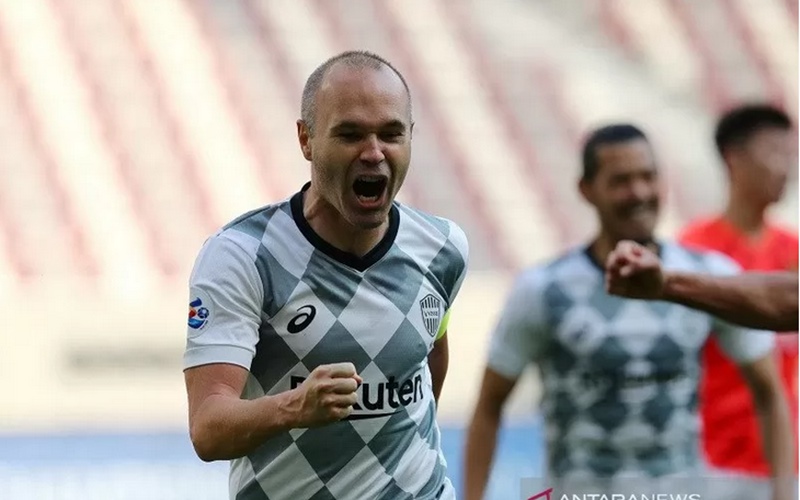  Patah Tulang Saat Bela Vissel Kobe, Iniesta Absen Empat Bulan