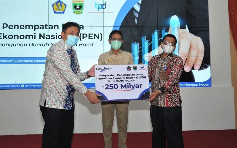  Pemulihan Ekonomi Sumbar, Bank Nagari Salurkan Dana PEN Rp250 Miliar