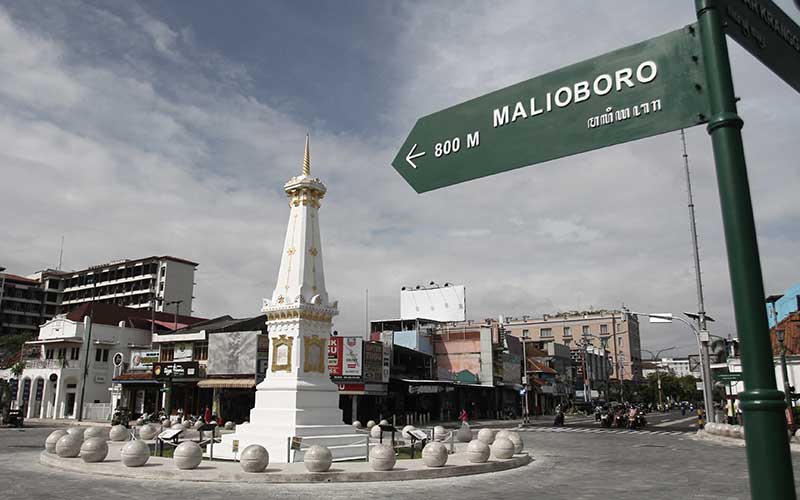 Wajah Baru Tugu Pal Putih Yogyakarta