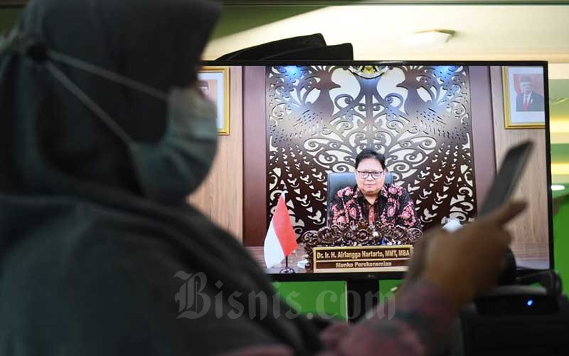  Beda dengan Ramalan Sri Mulyani, Menko Airlangga Proyeksi Ekonomi 2020 Minus 2 Persen