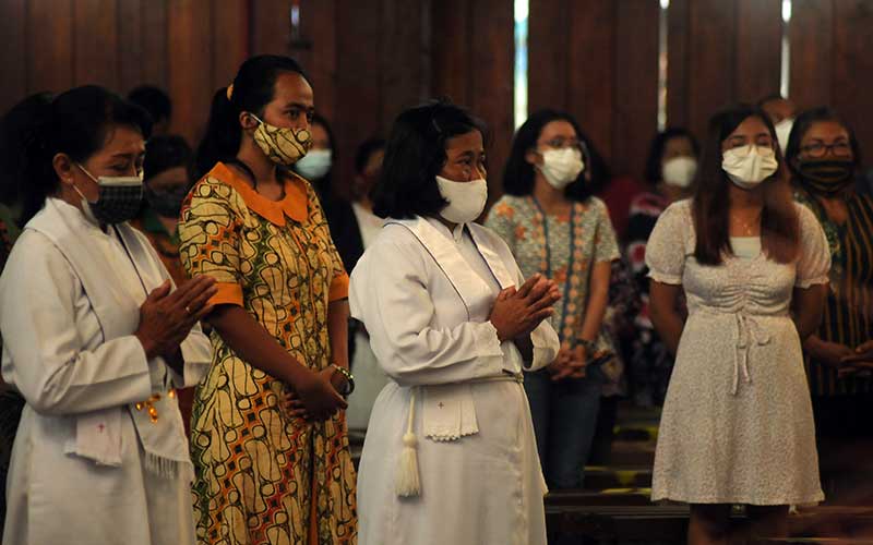  Umat Katolik di Klaten Jawa Tnegah Gelar Misa Natal Lebih Awal