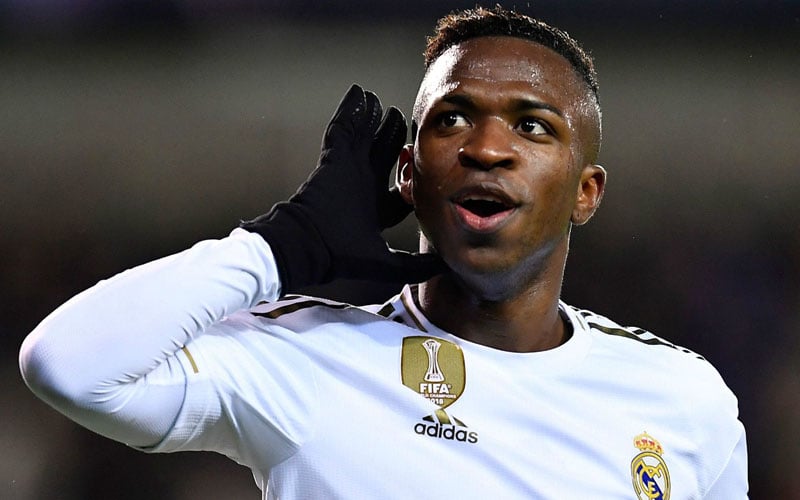  Tak Mau Manfaatkan Ozil, Arsenal Bidik Vinicius dari Real Madrid