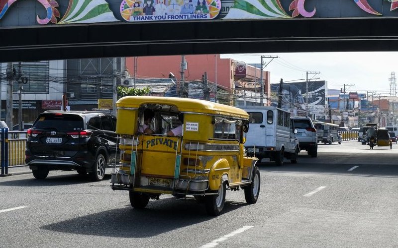  Jeepney, Ikon Manila Korban Pandemi yang Berharap Hidup Lagi