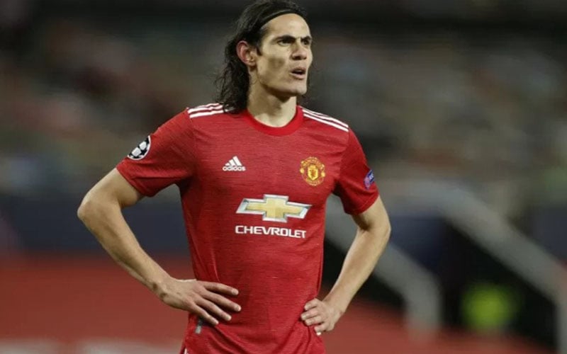  Solskjaer Ingin Opsi Perpanjangan Cavani di MU Direalisasikan