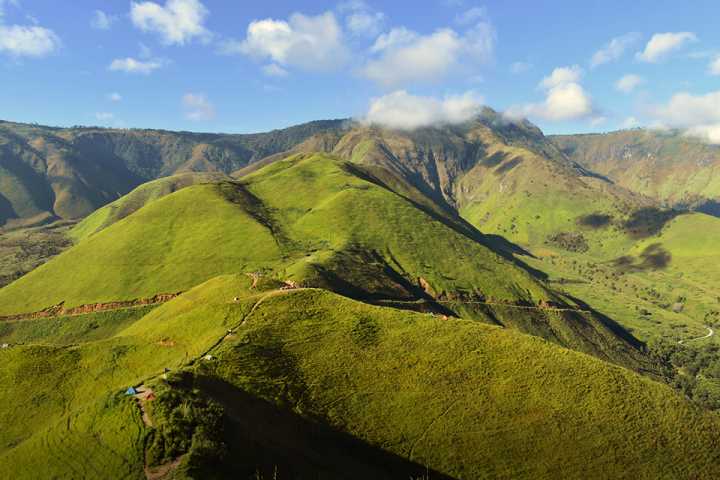  Mirip di Eropa, Ini Tujuh Titik Wisata Sekitar Danau Toba