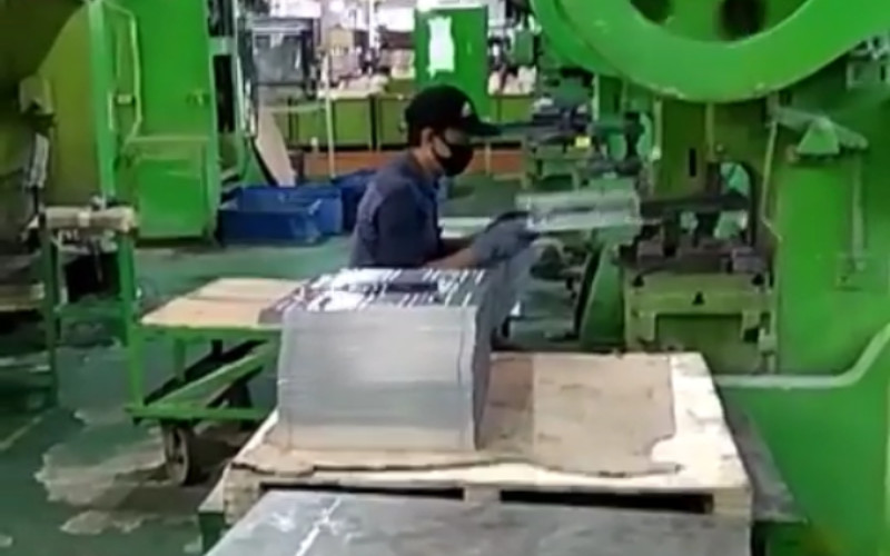  PMI Desember 2020 Naik, Ini Respons Menteri Perindustrian