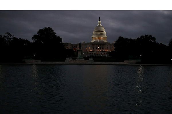  Pejabat Gedung Putih Undur Diri Lantaran Trump Provokasi Pendemo