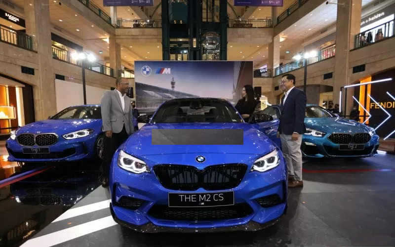  BMW Exhibition at Plaza Senayan, Jumat (20/11/2020). /ANTARA