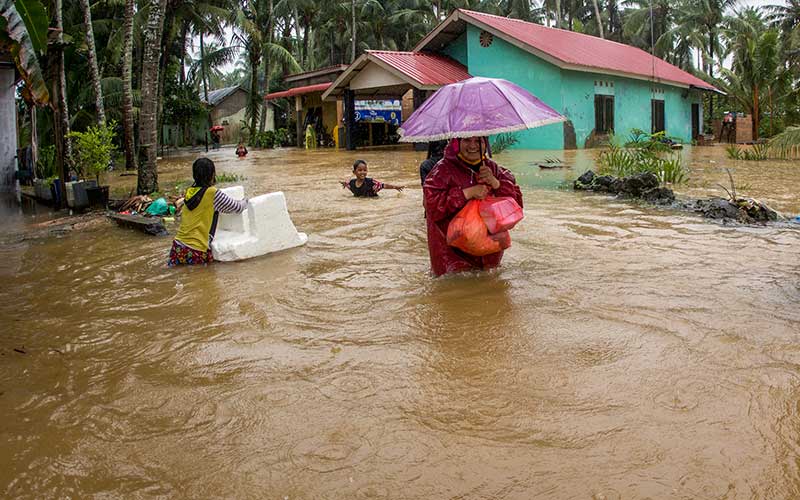  Sebagian Wilayah di Batam Terendam Banjir Akibat Curah Hujan Tinggi
