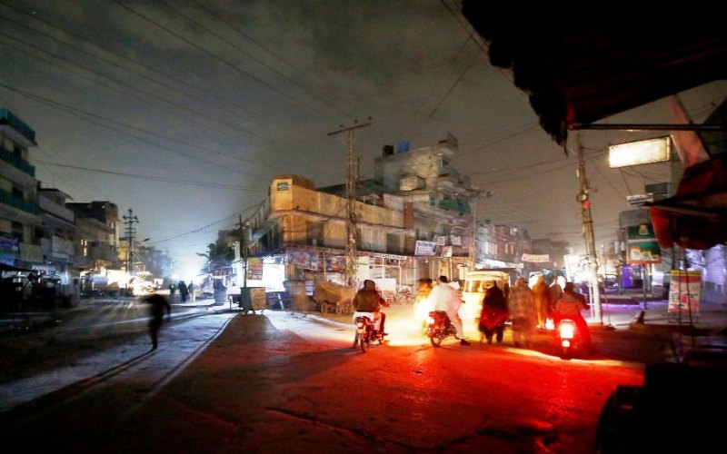  Blackout, Pakistan Berada dalam Kegelapan Sabtu Malam, Pekan Lalu 