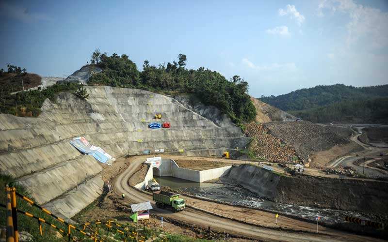  Hutama Karya : Konstruksi Bendungan Meninting Tetap Berjalan