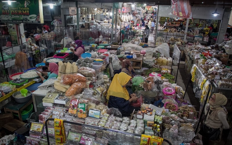  Pembatasan Kegiatan Masyarakat di Solo Bikin Bingung Pengusaha Kuliner