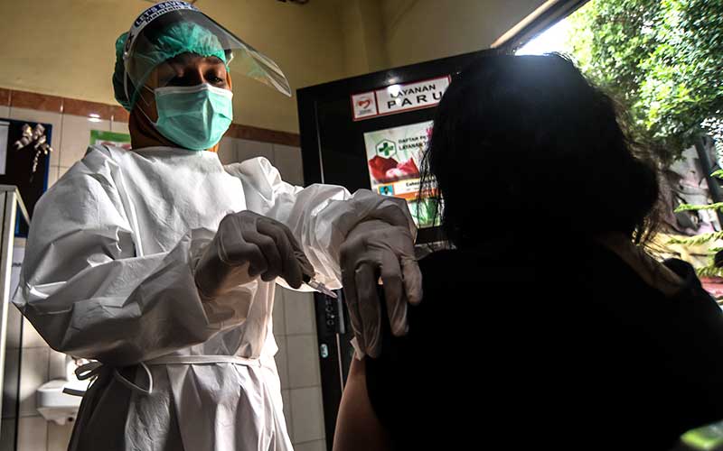  Ada Sanksi dan Hukuman Bagi Penolak Vaksin Covid-19