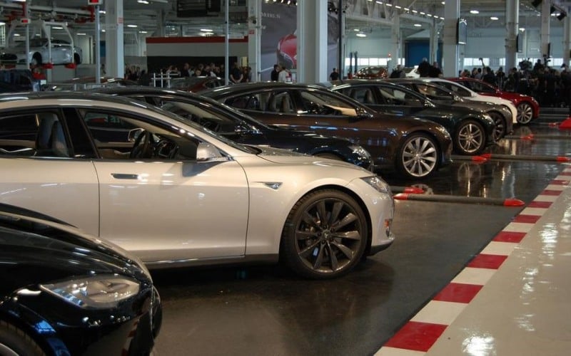  Ada Apa Tesla Diminta Menarik 158.000 Kendaraan Listrik Model S & X?