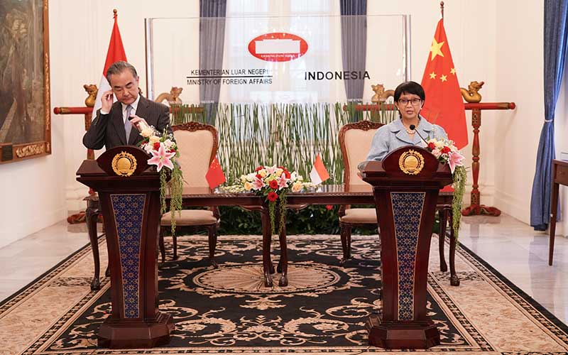  Pertemuan Menlu China Dengan Menlu Indonesia