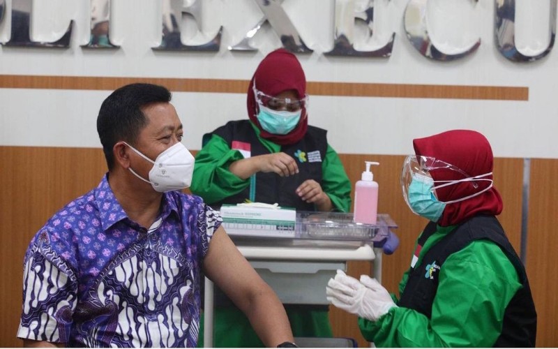  Sekda Ema Akui Tidak Rasakan Gejala Apapun Setelah Divaksin