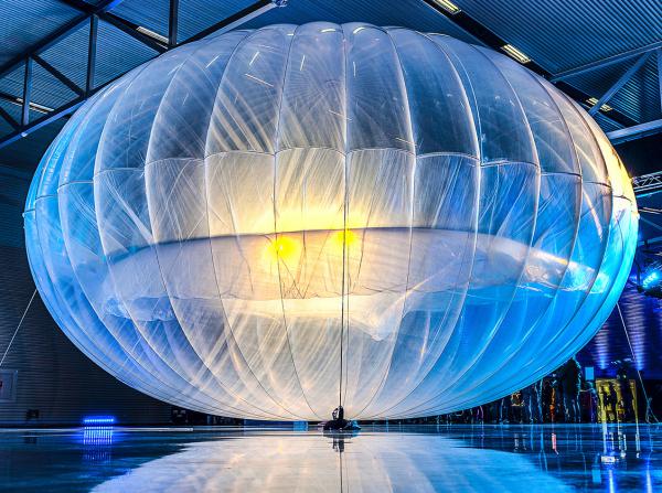  DISRUPSI INDUSTRI SATELIT : Siapkah Indonesia Pakai Google Loon?