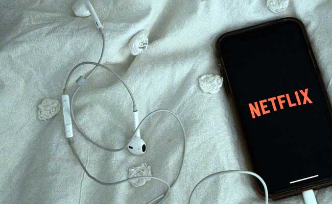  Telkom Buka Peluang Kerja Sama dengan Netflix 