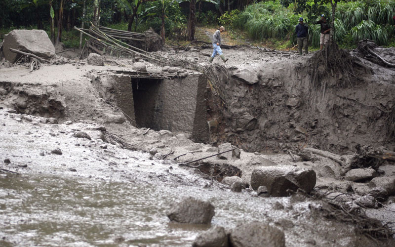  Banjir Bandang Di Puncak Bogor
