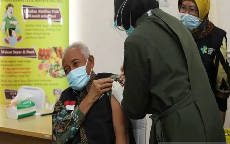  Bupati Sleman Sri Purnomo: Saya Positif Covid-19 Bukan Akibat Vaksinasi