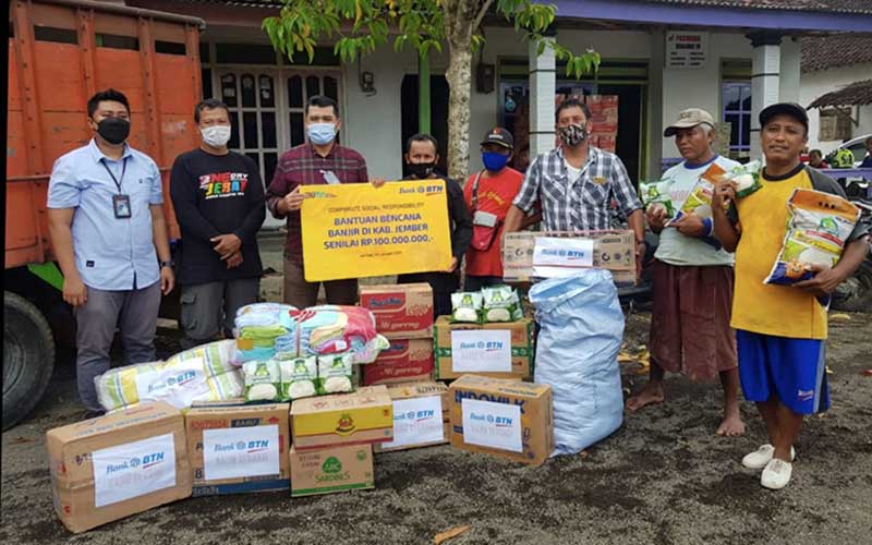  BTN Salurkan Bantuan Kepada Korban Banjir dan Longsor di Jember