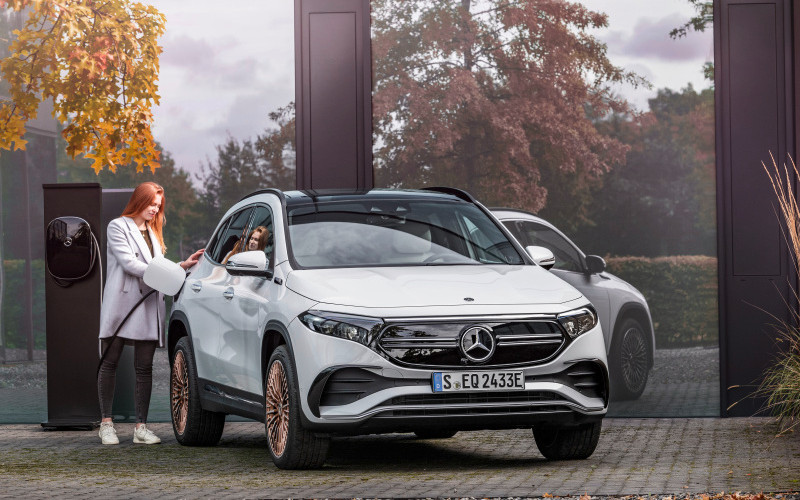  Tak Mau Ketinggalan, Mercedes-Benz Indonesia Rilis Mobil Listrik 2021
