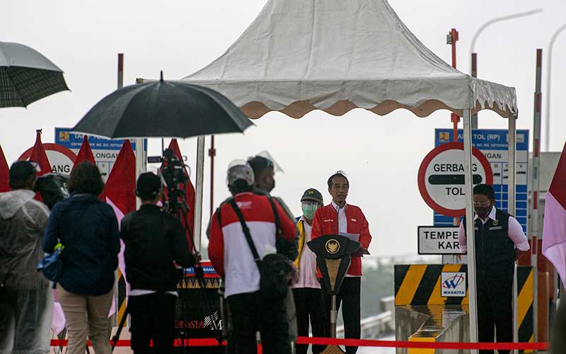  Presiden Joko Widodo Resmikan Tol Palembang-Kayu Agung