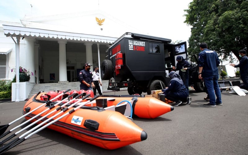  Satgas Citarum Harum Terima Mobil Pengawasan Lapangan dari KLHK