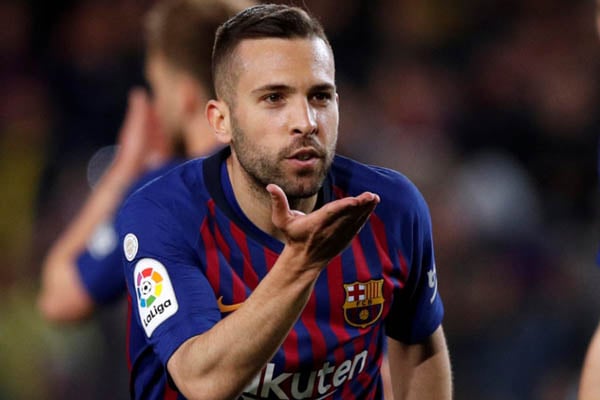  Bek Barcelona Jordi Alba Benar-benar Paham Dibenci Lawan