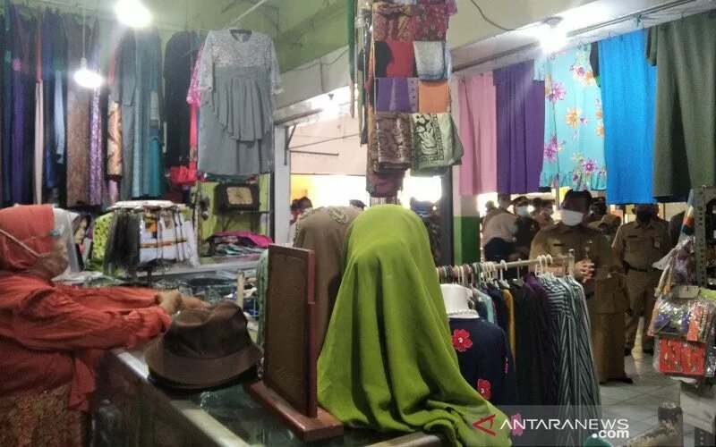  Kudus Memperluas Penerapan Pembayaran Retribusi Pasar secara Elektronik