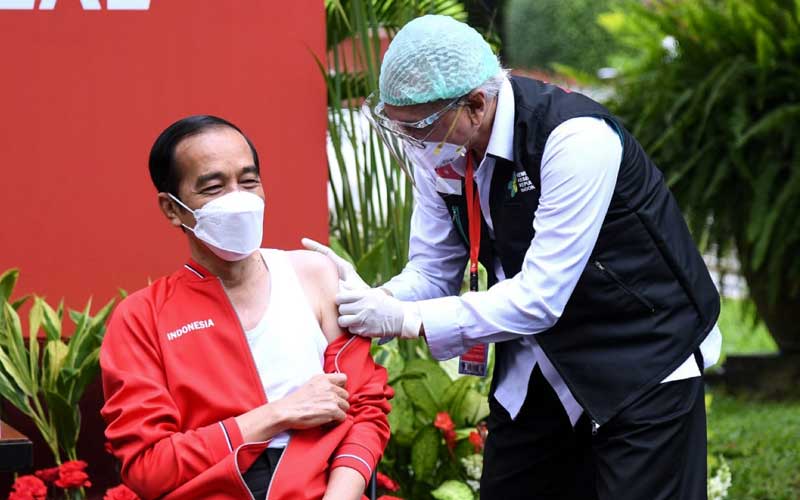  Jokowi Disuntik Vaksin Covid-19 Dosis Kedua