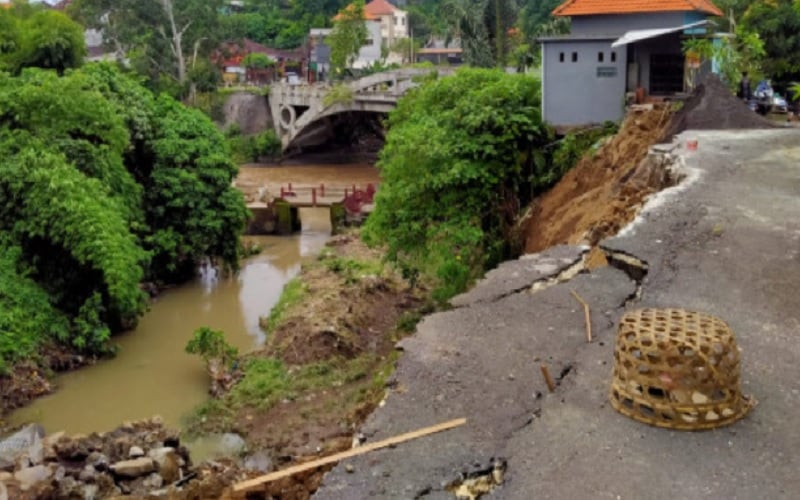  Pengendalian Banjir di Tiga Sungai Besar Bali Telan Dana Rp242,79 Miliar