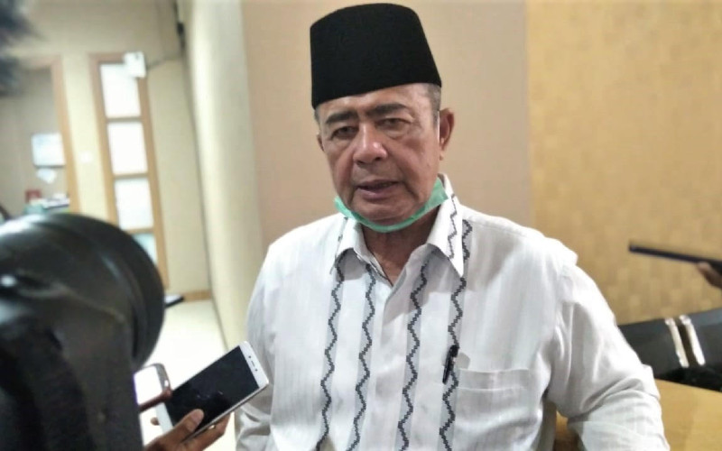  Wagub Sumbar Terbang ke Lokasi Bencana Sulbar Bawa Rendang