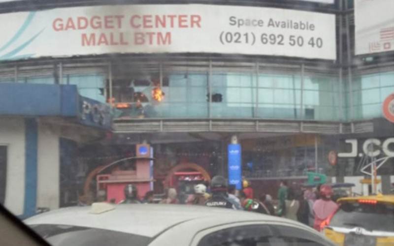  Mal BTM Bogor Kebakaran, Pengunjung Berhamburan