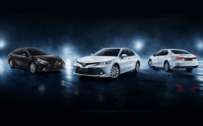  Toyota Camry Model Sedan Terlaris, Ini Harganya