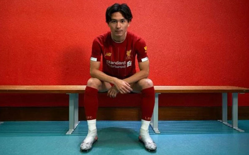  Pemain Liverpool Takumi Minamino Perkuat Lini Tengah Southampton