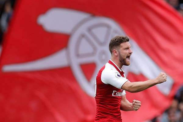  Arsenal Resmi Lepas Shkodran Mustafi ke Schalke 04