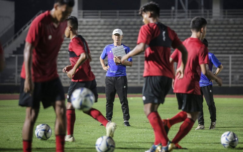  Asisten Pelatih Shin Tae-yong Minta Maaf Atas Unggahan di Media Sosial