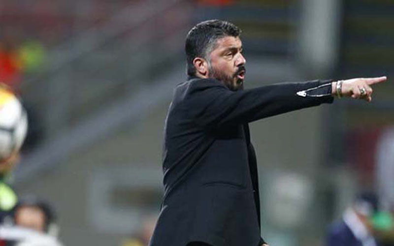  Tidak Ada Pemain Lagi, Jadi Alasan Gattuso Ubah Formasi Lawan Atalanta