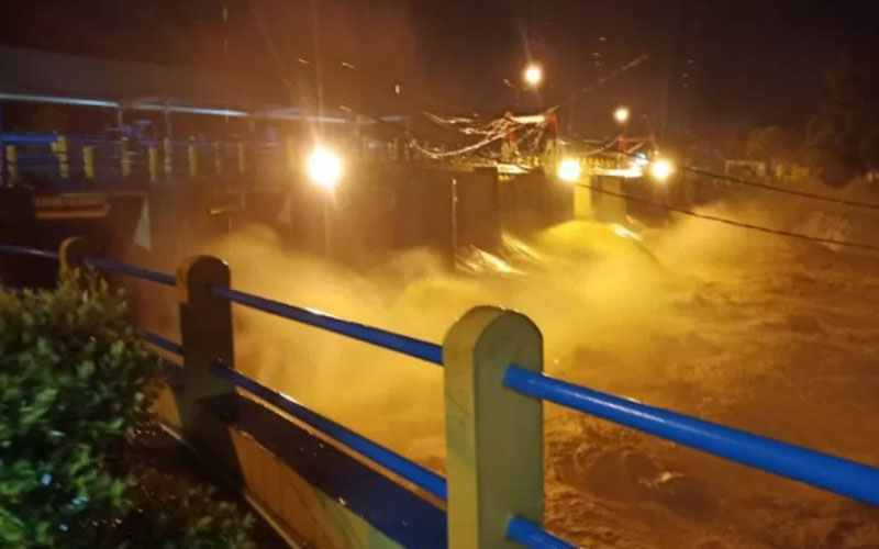  Jakarta Siaga Banjir Tengah Malam, Ini Kondisi Katulampa