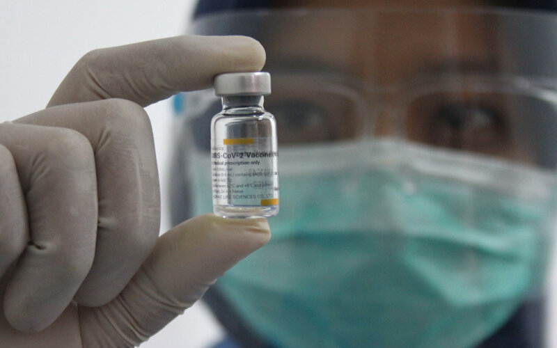  Vaksinasi Covid-19 Tahap Pertama di Jatim Tuntas