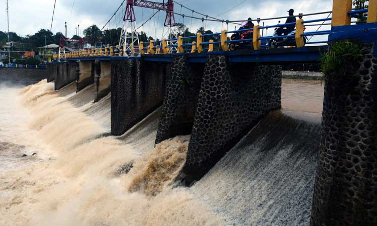  INFO BANJIR JAKARTA: Katulampa Siaga 3, Ini Kondisi Pintu Air Jakarta