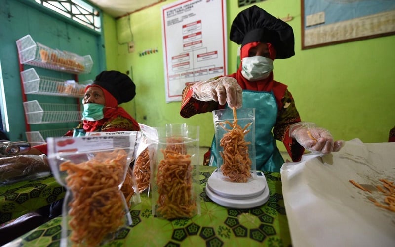  Menkop Dorong Peningkatan Belanja Produk UMKM di Luwu Timur