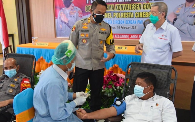  Puluhan Polisi di Kabupaten Cirebon Uji Sampel Plasma Konvalesen