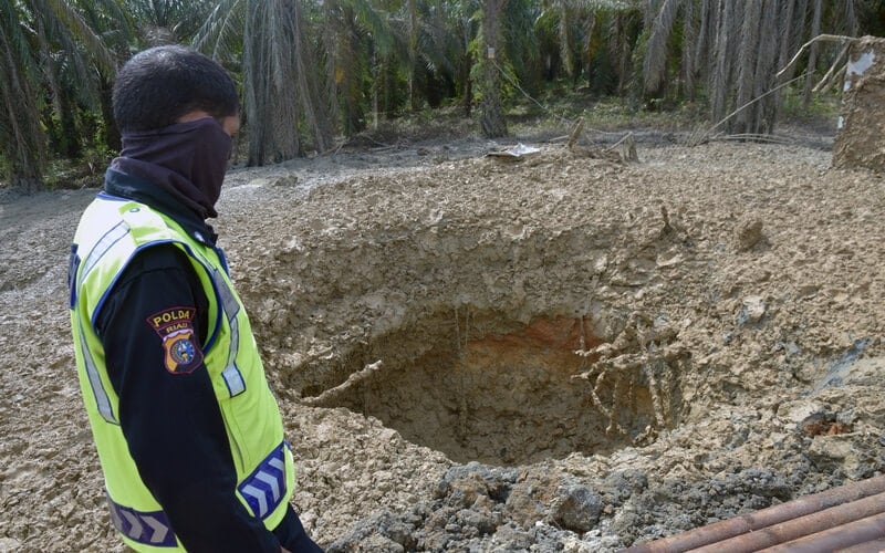  Semburan Lumpur di Pekanbaru Berhenti Setelah 10 Hari