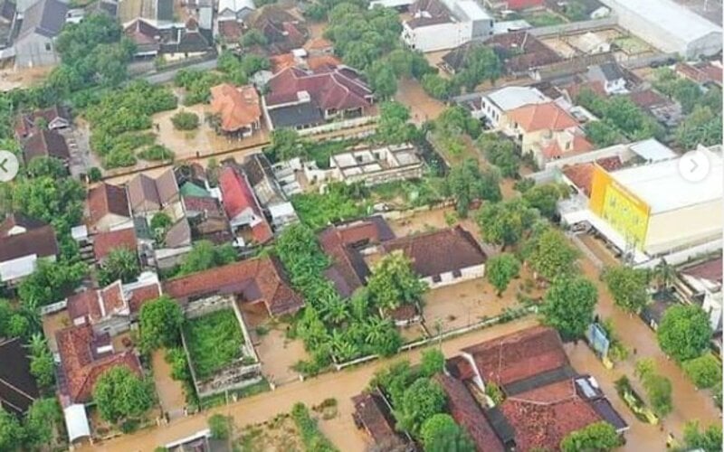  Puluhan Orang Hilang Akibat Longsor Banjir dan Nganjuk, Dipicu Hujan