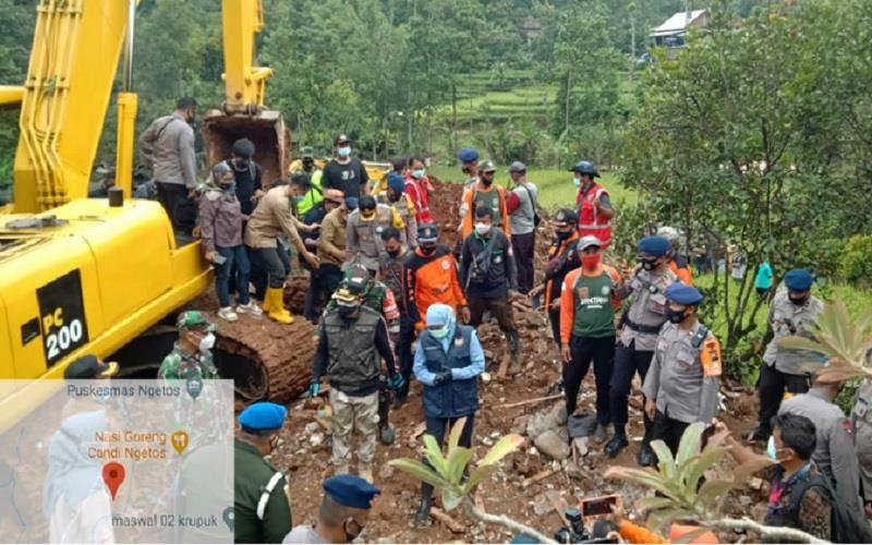  LONGSOR NGANJUK: 9 Orang Tewas, 10 Orang Masih Dicari