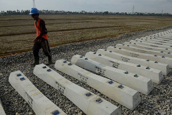  PLN Suplai Listrik Pembangunan Jalur KA Trans Sulawesi