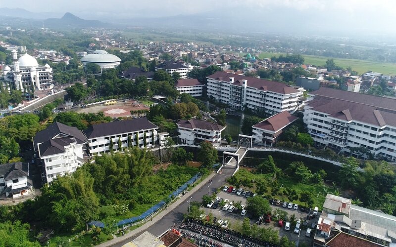  Hebat! UMM Ranking 1 Universitas Islam Dunia